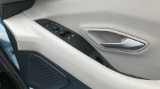 Ford Explorer 210kW Select 77kWh 5dr Auto Electric Estate